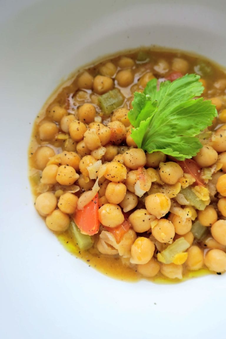 Nonna's Chickpea Soup (Brodo di Ceci) – VeryNatalie